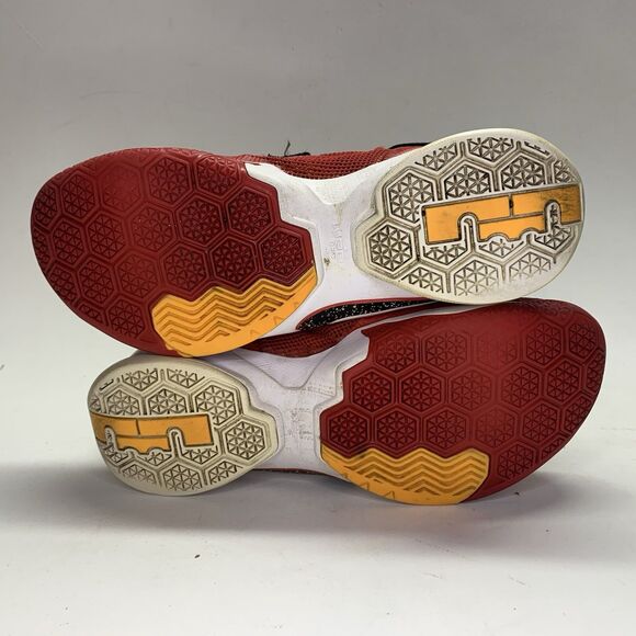Nike LeBron Mens Size 9.5 Soldier 9 University Red Basketball - Picture 8 of 10